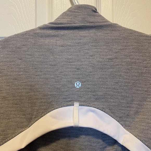 Lululemon Zip Up Jacket - Picture 5 of 5